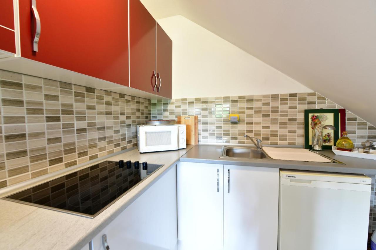 Apartman Jelena Rakovica Exterior photo